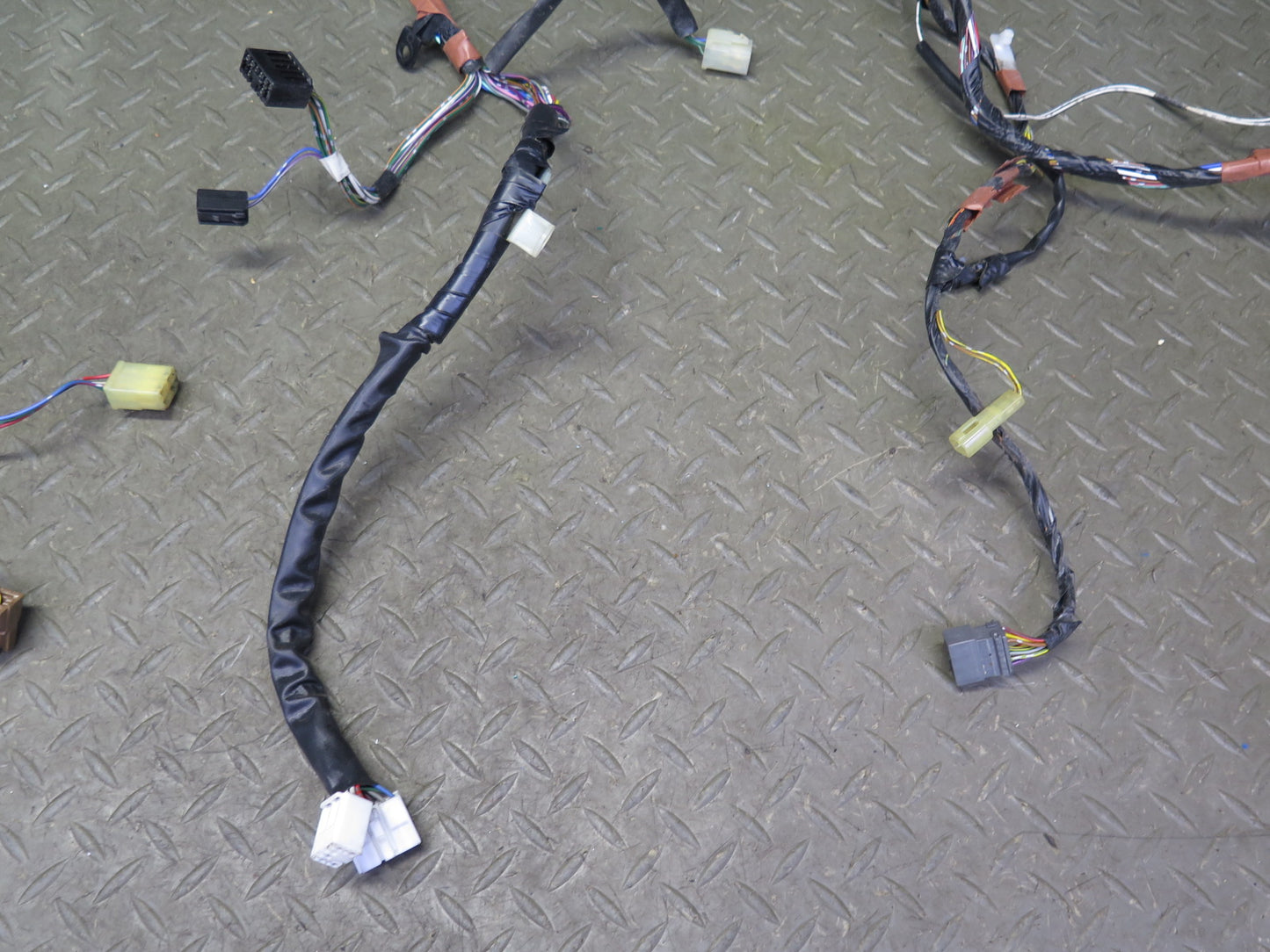 1989 Toyota Supra MK3 7MGE NA A/T Dash Instrument Panel Wire Wiring Harness OEM