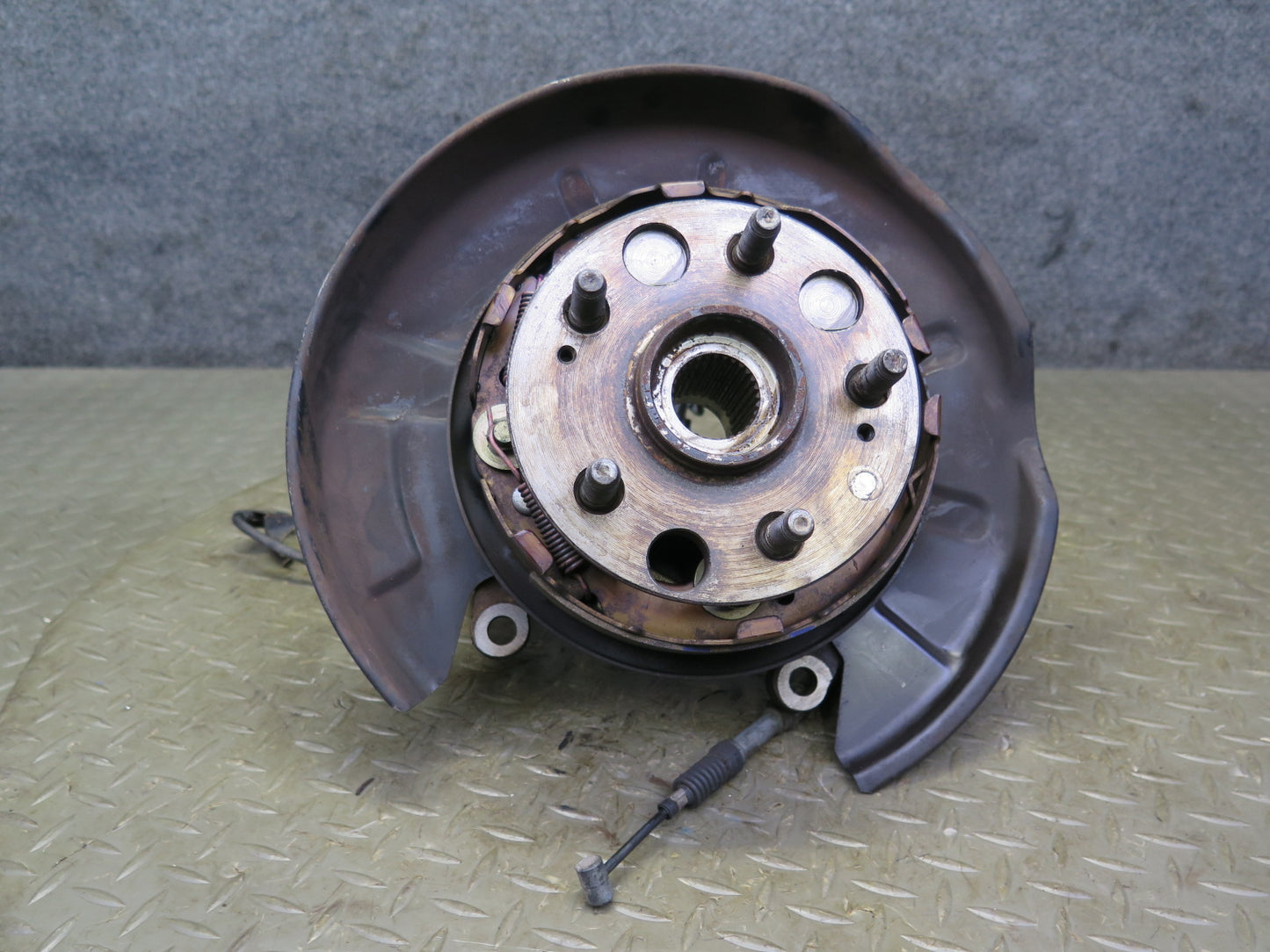 98-00 Lexus UCF20L LS400 Rear Right Spindle Knuckle Wheel Hub Bearing OEM