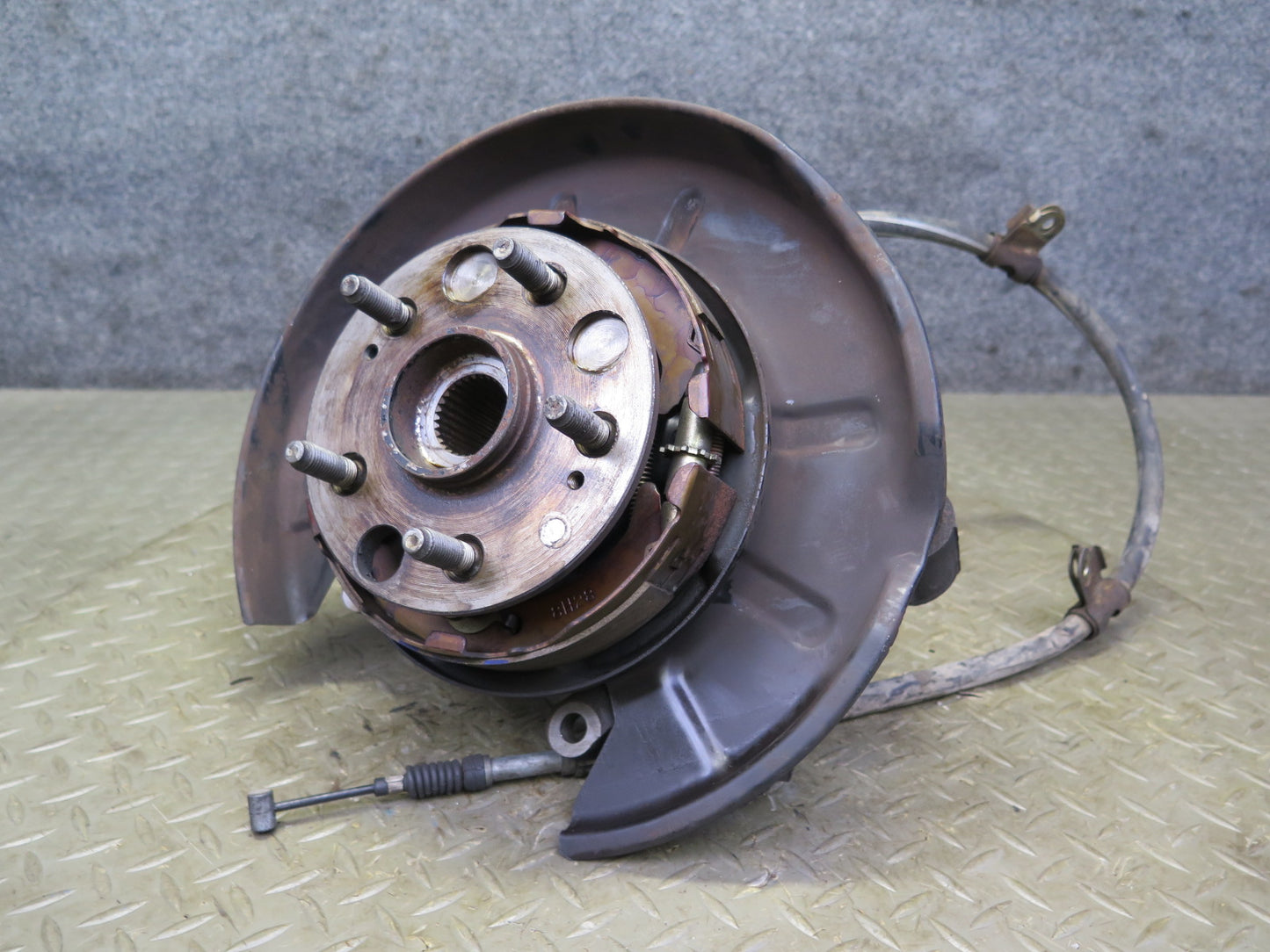 98-00 Lexus UCF20L LS400 Rear Right Spindle Knuckle Wheel Hub Bearing OEM