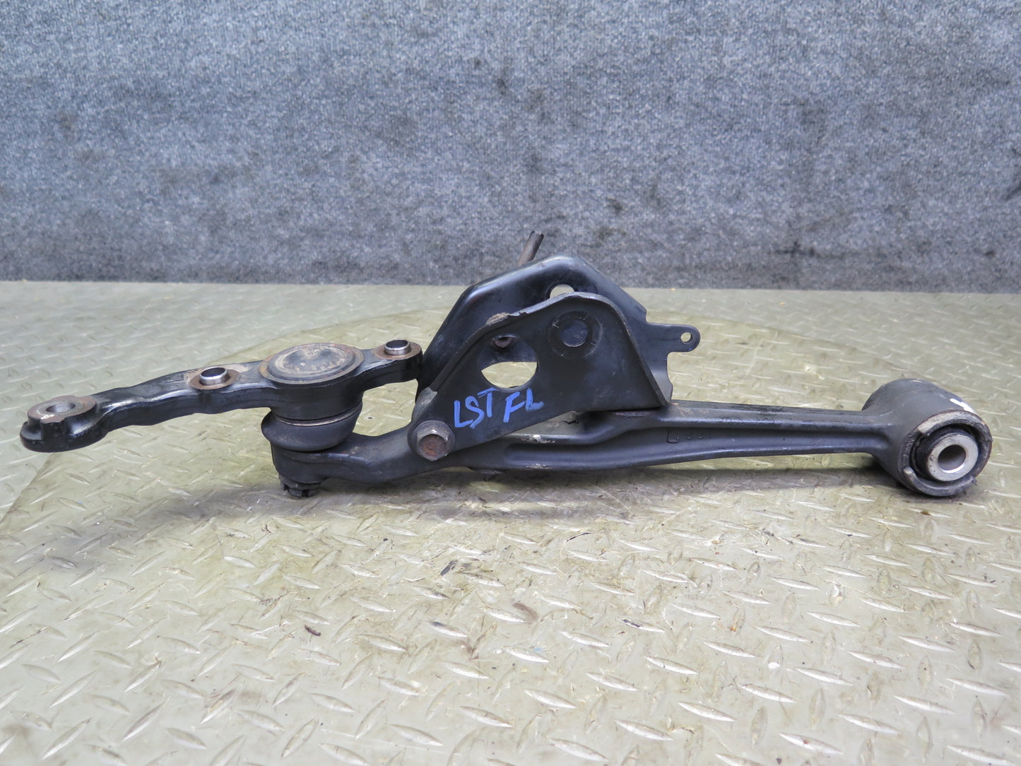 98-00 Lexus UCF20L LS400 Set of 3 Front Left Upper & Lower Control Arm OEM