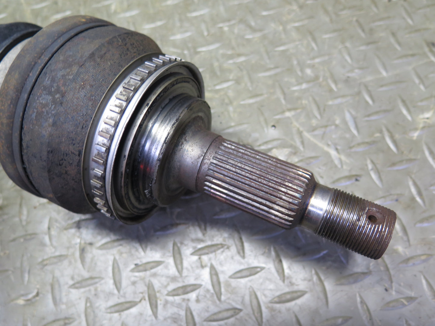 95-00 Lexus UCF20L LS400 RWD Rear Right Suspension Axle Shaft OEM