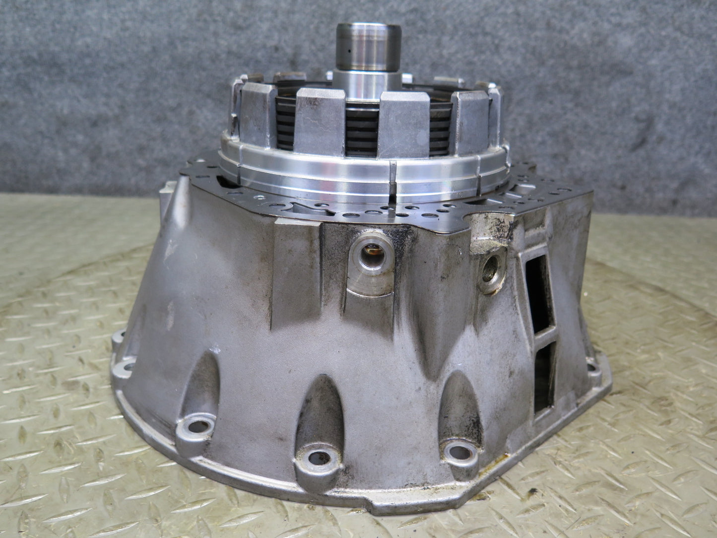 99-02 Mercedes R129 SL500 722.624 Automatic Transmission Bell Housing w Oil Pump