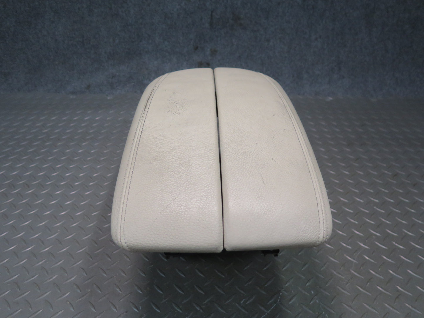 2014-2018 BMW F15 X5 Center Console Leather Armrest Compartment Storage