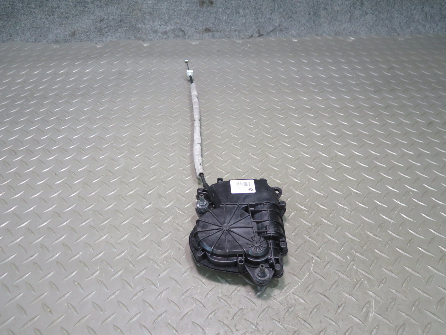 2014-2018 BMW F15 X5 Rear Trunk Liftgate Power Lock Actuator Motor 730344306