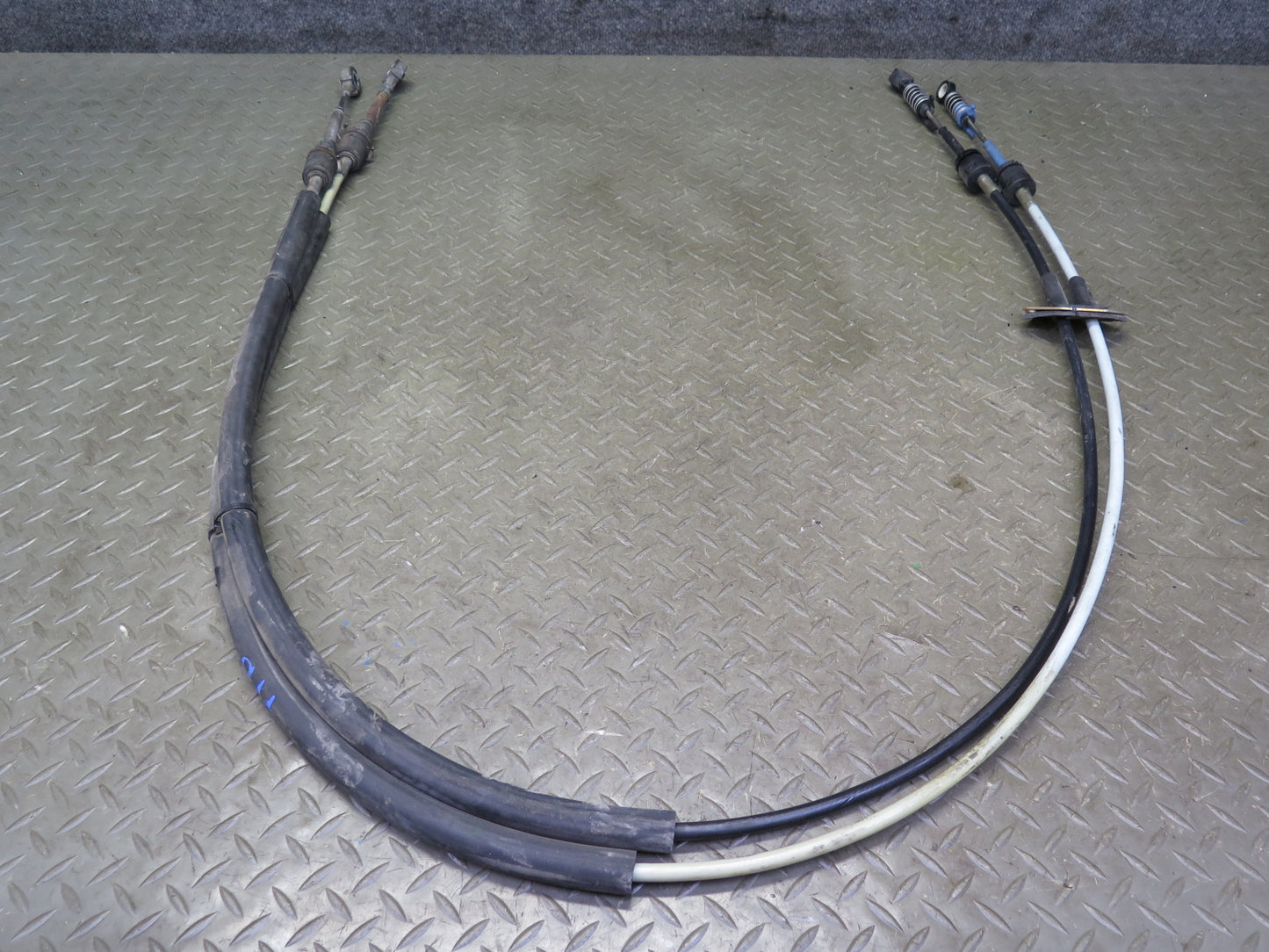 2000-2004 Porsche Boxster 986 5 Speed Manual Transmission Shifter Cable