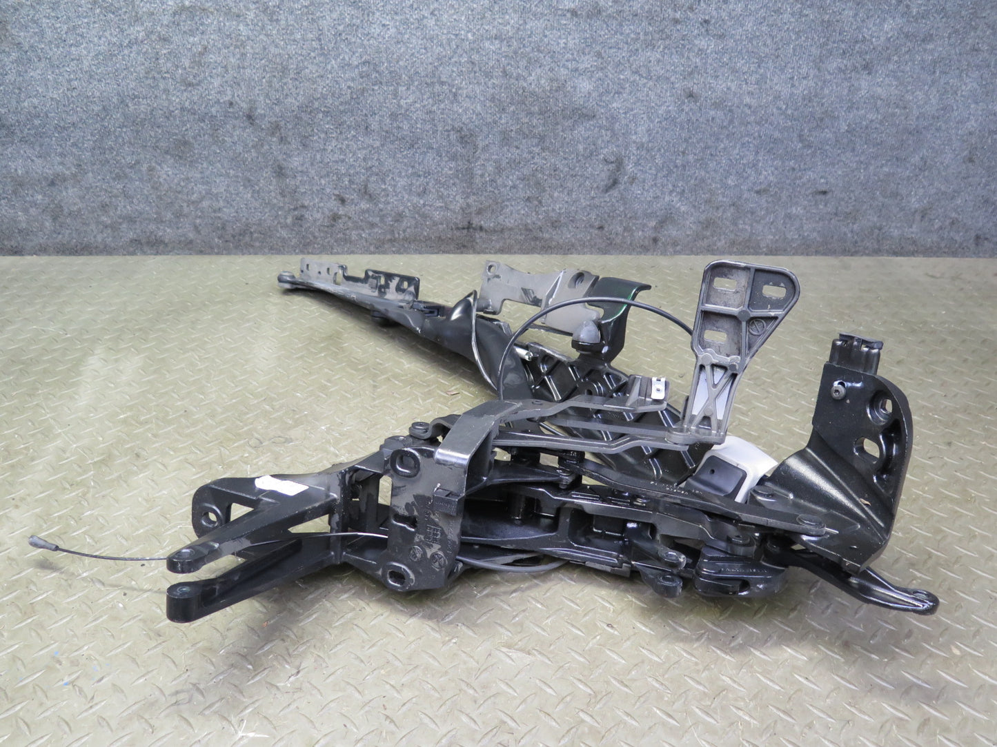 03-08 Mercedes R230 Sl-class Convertible Set of 2 Hard TOP Roof Hinge Set OEM