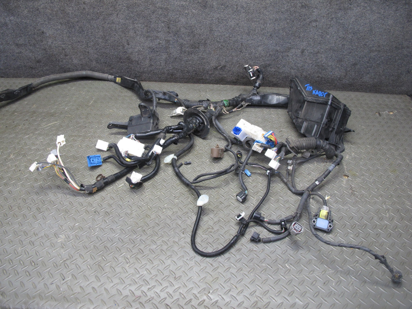 2008 Lexus USE20L Is-f Under Hood Engine Bay Wire Wiring Harness w Fuse Box OEM
