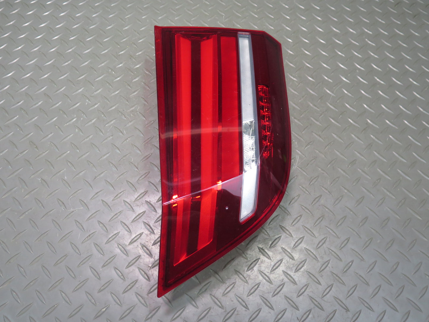 2014-2018 BMW F15 X5 Rear Left & Right Inner Trunk Lid Tail Light Lamp Set of 2