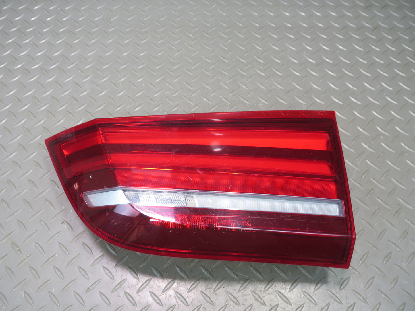 2014-2018 BMW F15 X5 Rear Left & Right Inner Trunk Lid Tail Light Lamp Set of 2