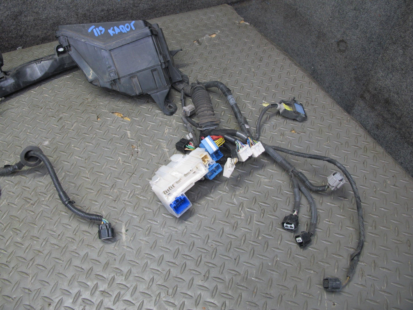 2008 Lexus USE20L Is-f Under Hood Engine Bay Wire Wiring Harness w Fuse Box OEM