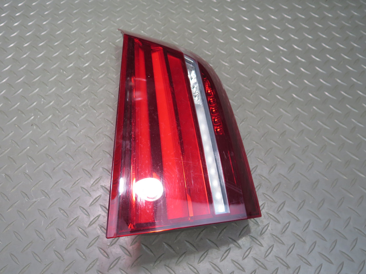 2014-2018 BMW F15 X5 Rear Left & Right Inner Trunk Lid Tail Light Lamp Set of 2