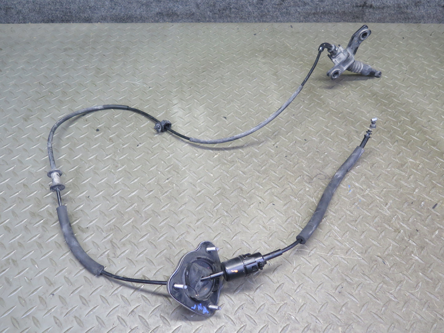 18-23 Jeep Wrangler JL Set of 2 A/T Automatic Transmission & Parking Cable OEM