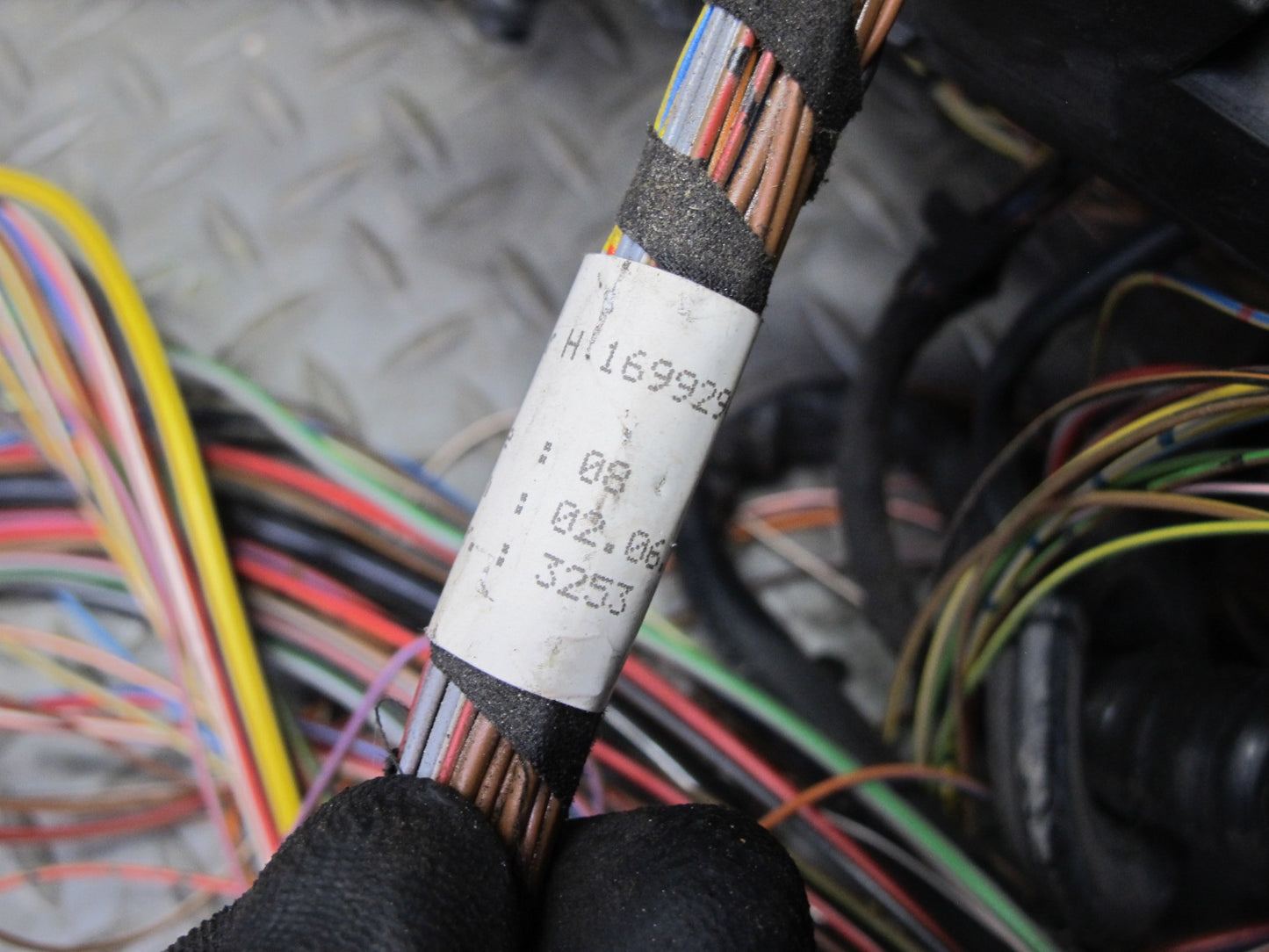 1999 Porsche 911 996 3.4L M96.01 RWD A/T Engine Motor Wire Wiring Harness