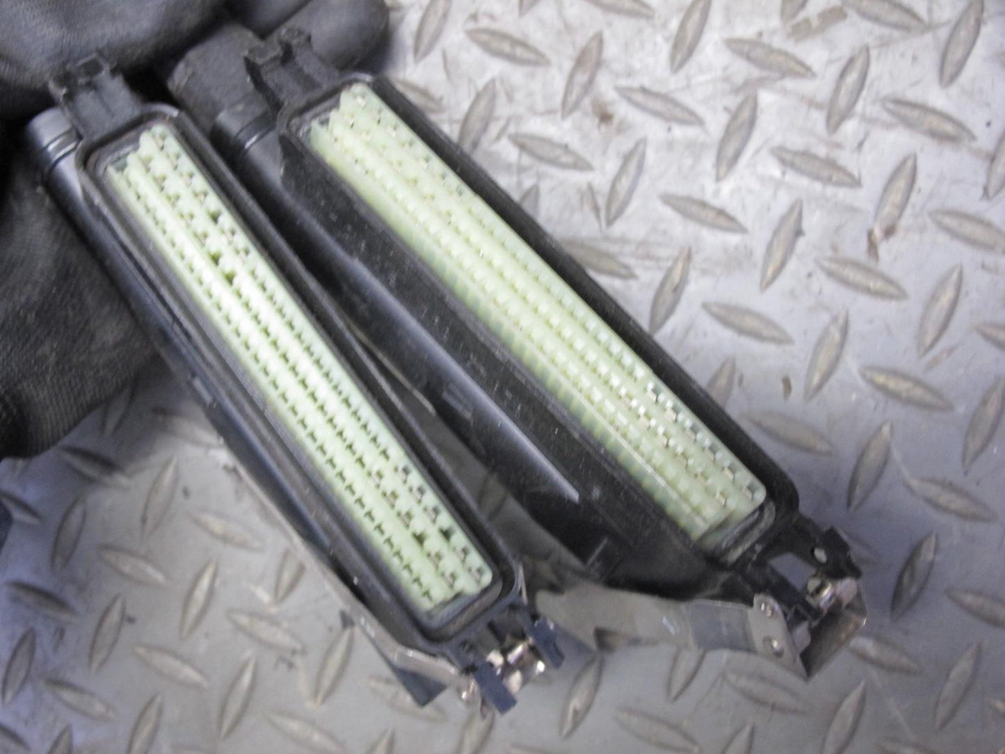 1999 Porsche 911 996 3.4L M96.01 RWD A/T Engine Motor Wire Wiring Harness