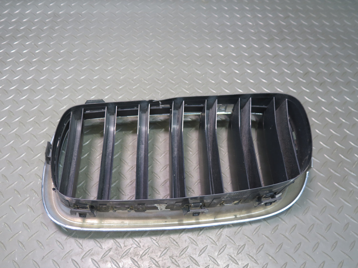 2014-2018 BMW F15 X5 Front Left & Right Hood Kidney Set of 2
