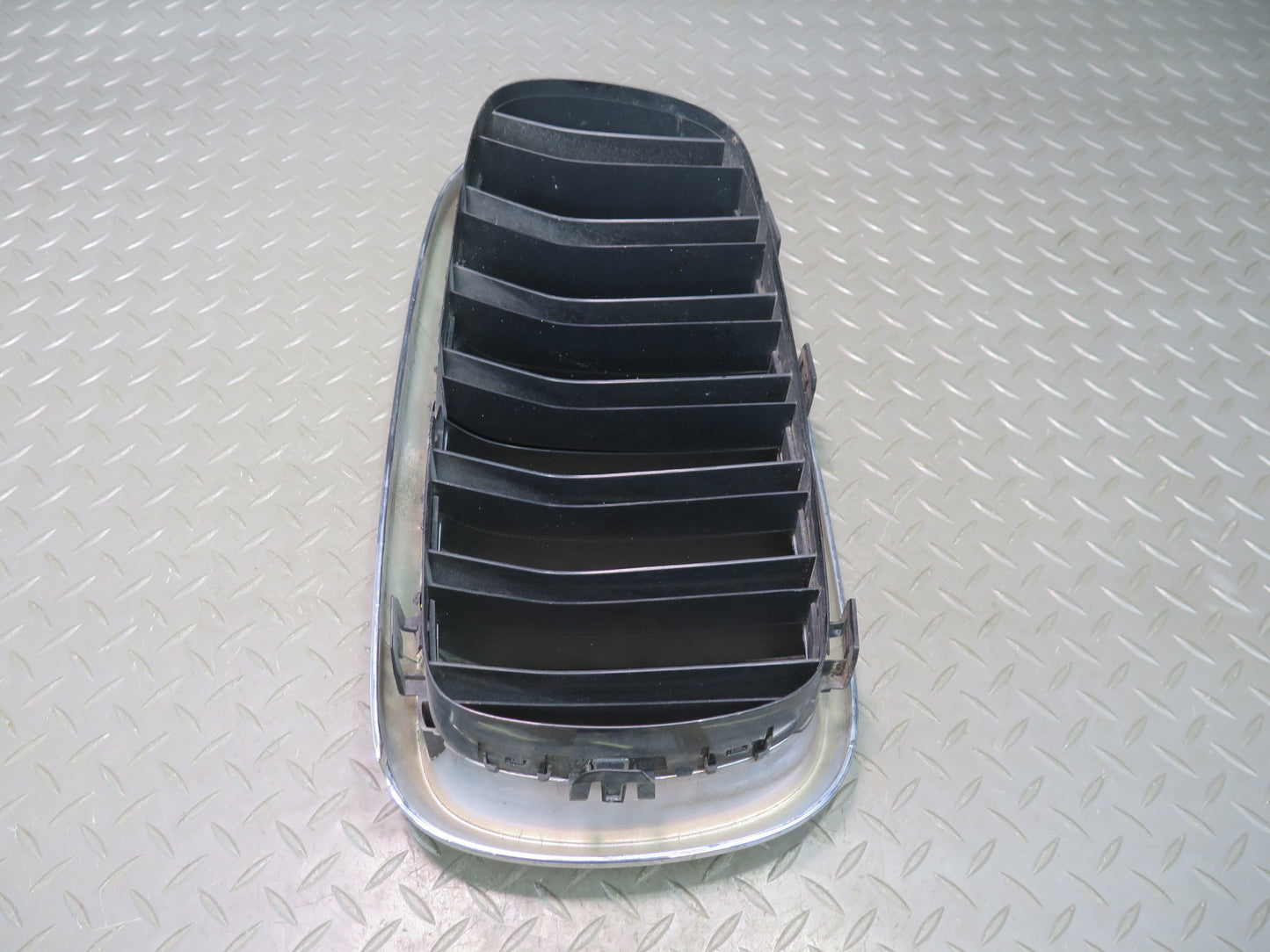 2014-2018 BMW F15 X5 Front Left & Right Hood Kidney Set of 2