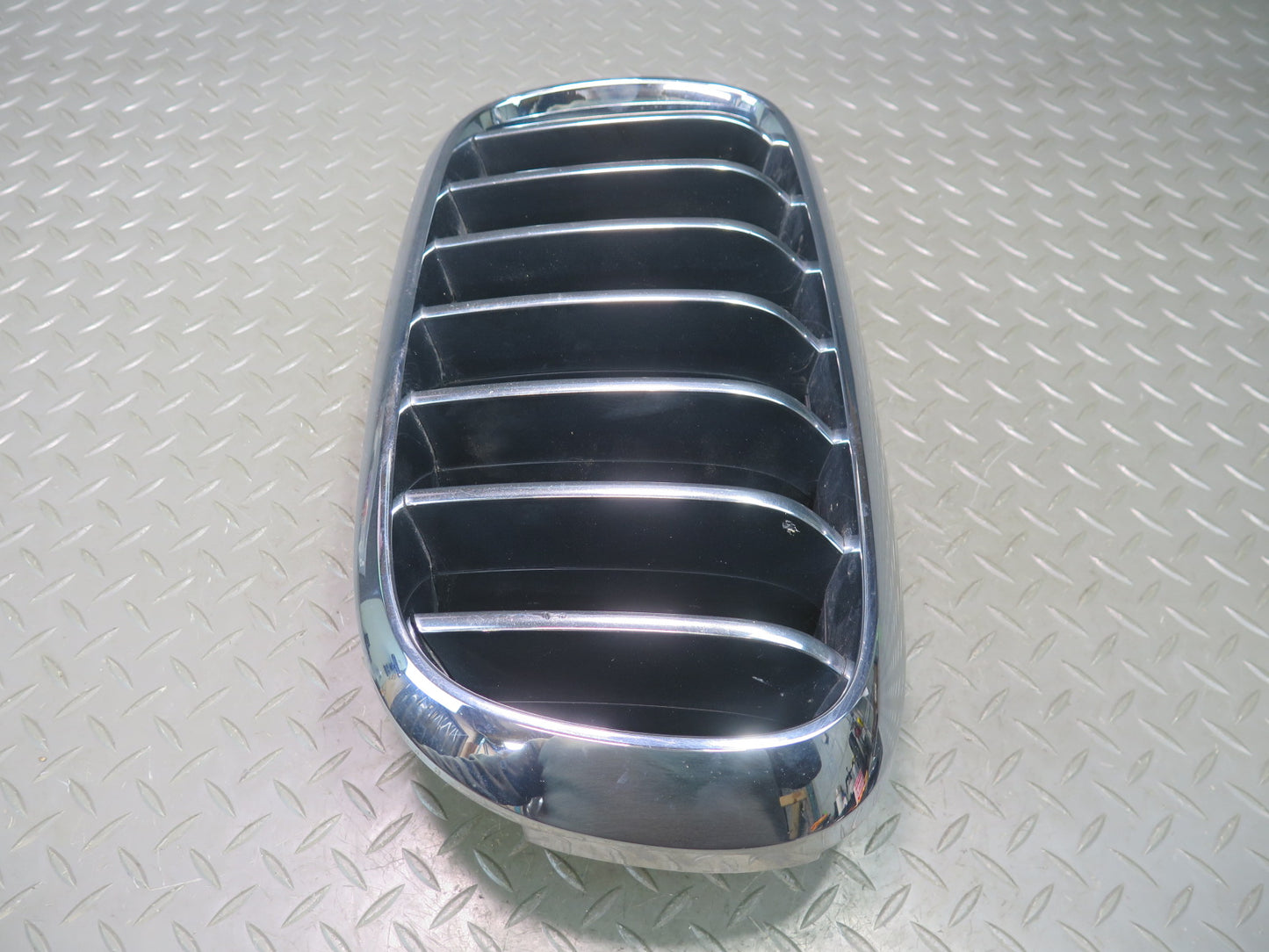 2014-2018 BMW F15 X5 Front Left & Right Hood Kidney Set of 2