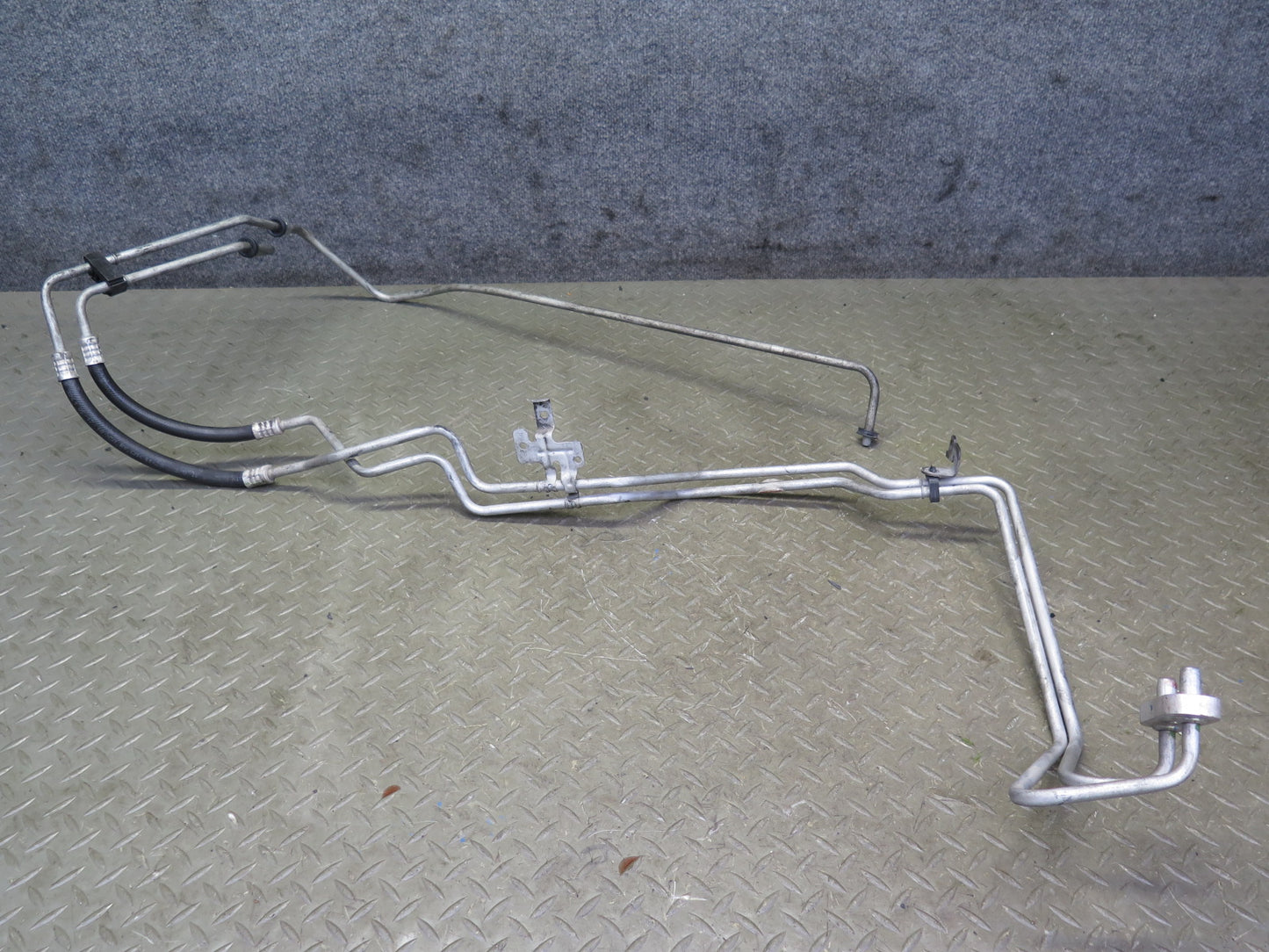 2008-2009 Hummer H2 6.0L Automatic Transmission Oil Cooler Hose Pipe Line Set