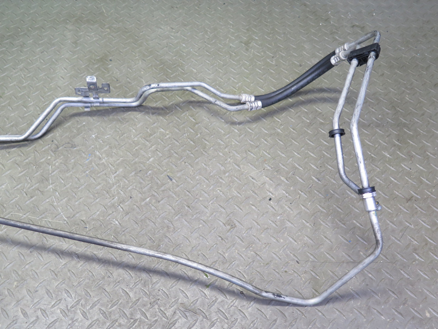 2008-2009 Hummer H2 6.0L Automatic Transmission Oil Cooler Hose Pipe Line Set