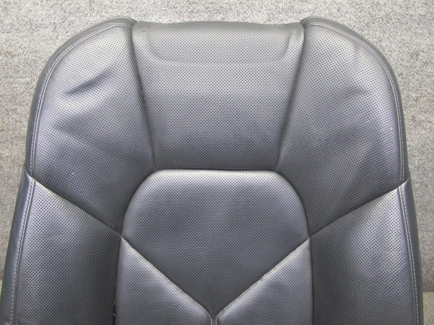 2011-2018 Porsche Cayenne 958 Front Seat Left Side Upper Leather Cushion Black