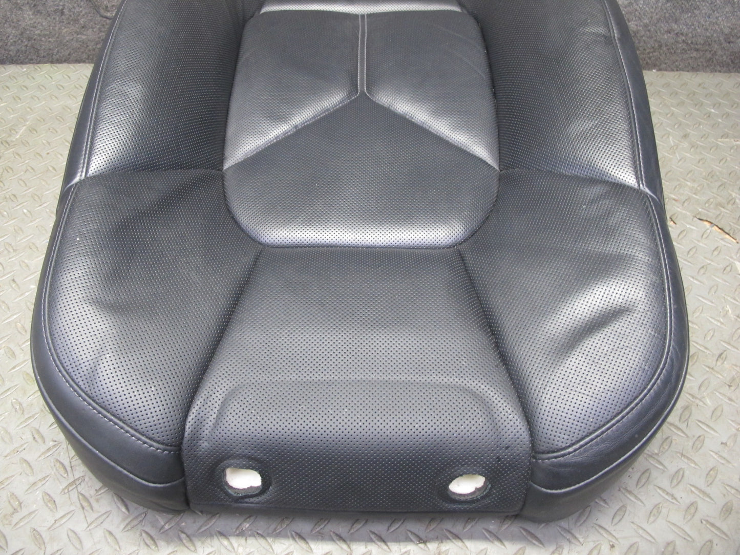 2011-2018 Porsche Cayenne 958 Front Seat Left Side Upper Leather Cushion Black
