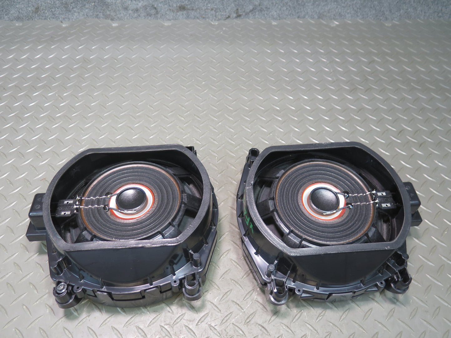 2014-2018 BMW F15 X5 Left & Right Hi-fi Subwoofer Speaker Set of 2