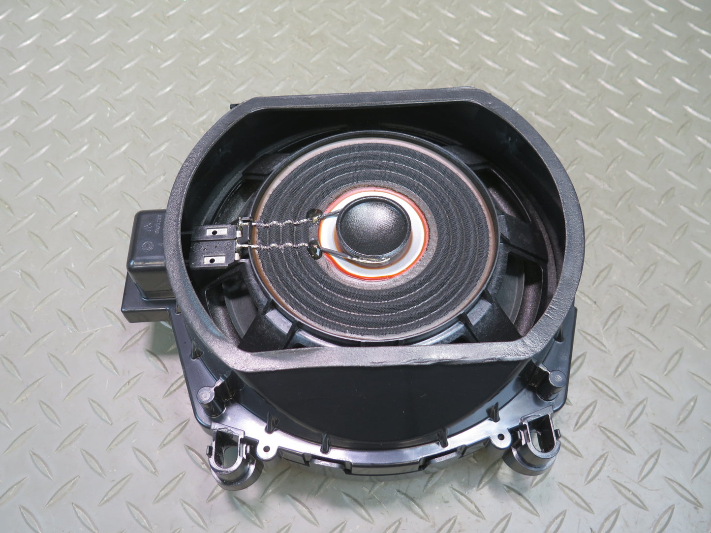 2014-2018 BMW F15 X5 Left & Right Hi-fi Subwoofer Speaker Set of 2