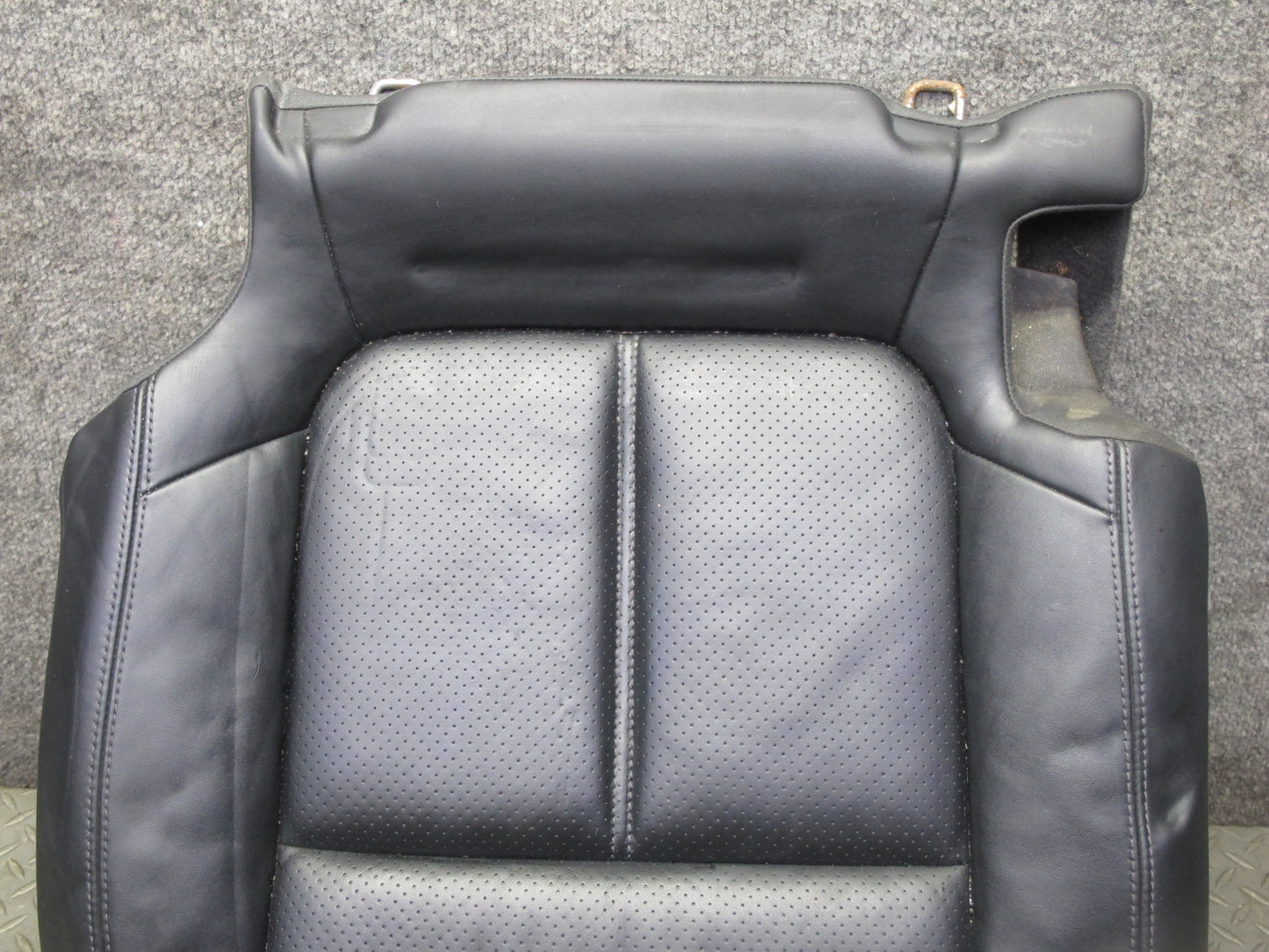 2011-2018 Porsche Cayenne 958 Rear Seat Right Side Lower Leather Cushion Black