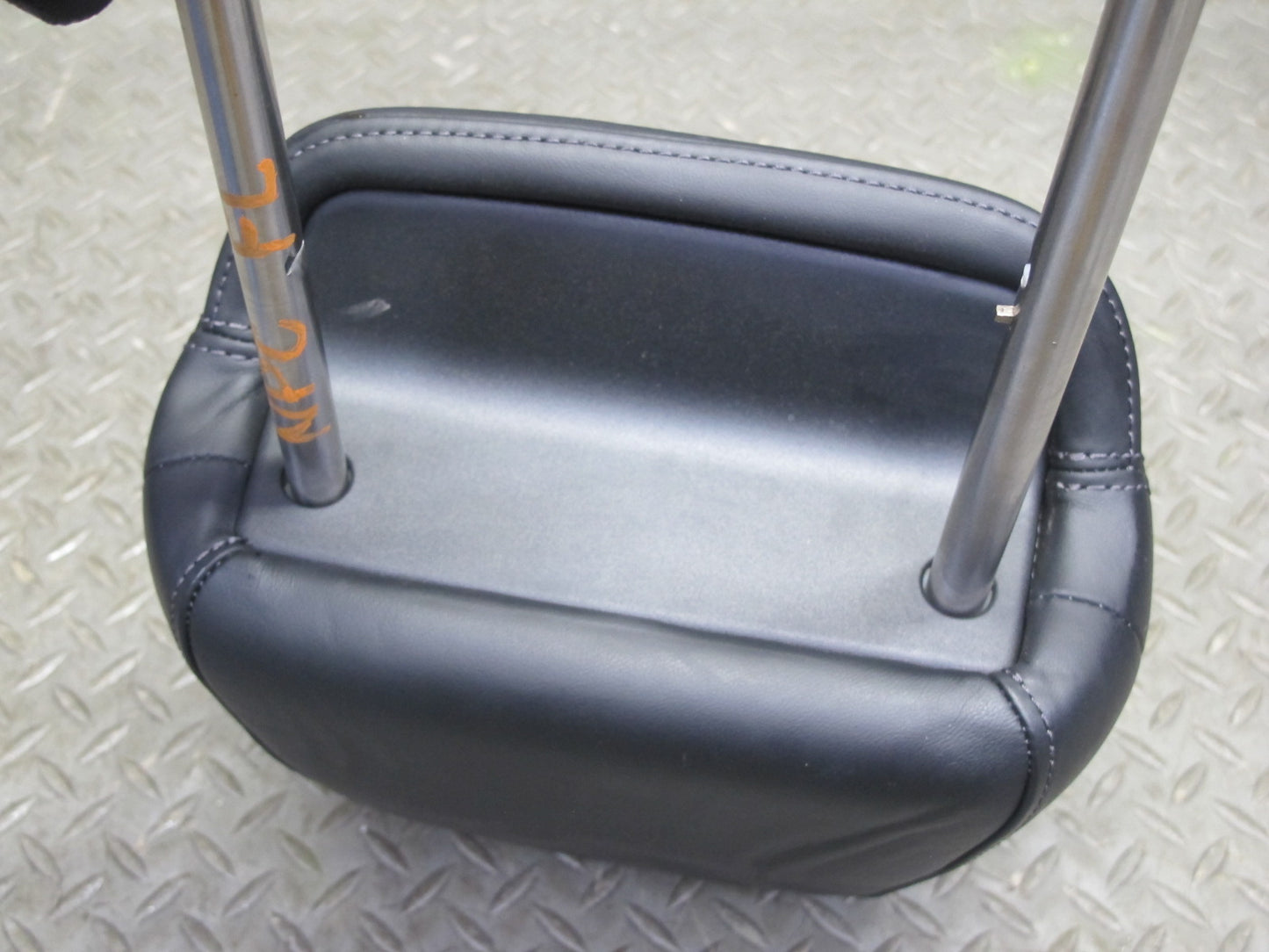 2011-2018 Porsche Cayenne 958 Front Left & Right Side Seat Headrest Set