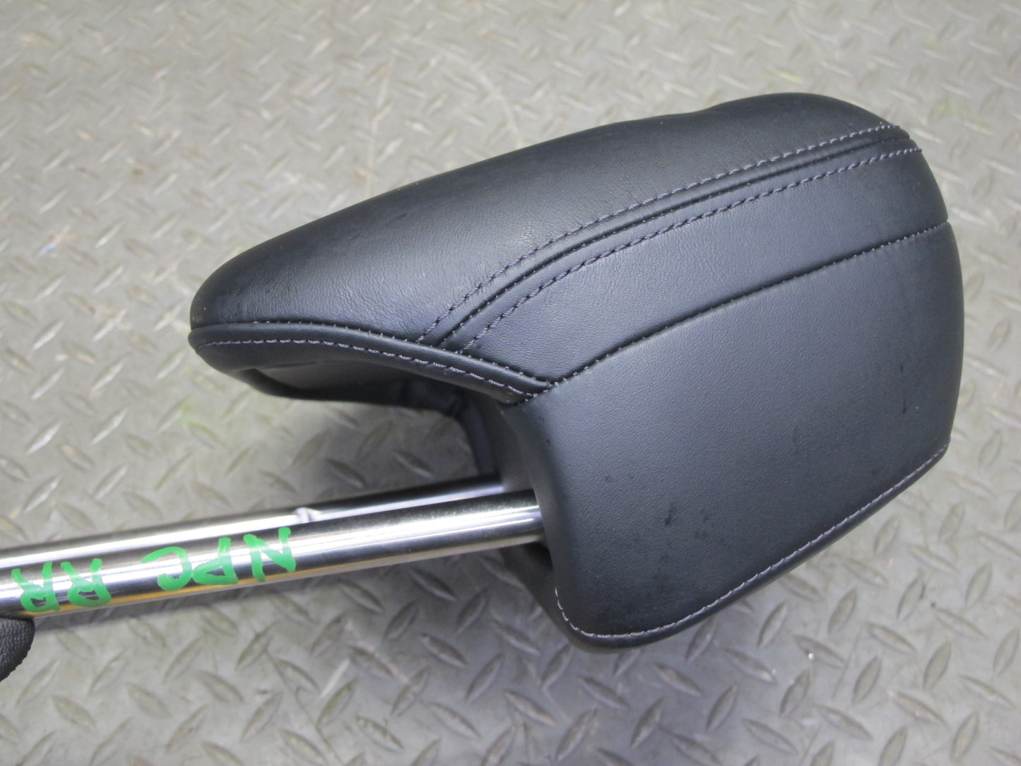 2011-2018 Porsche Cayenne 958 Rear Left Center Right Side Seat Headrest Set