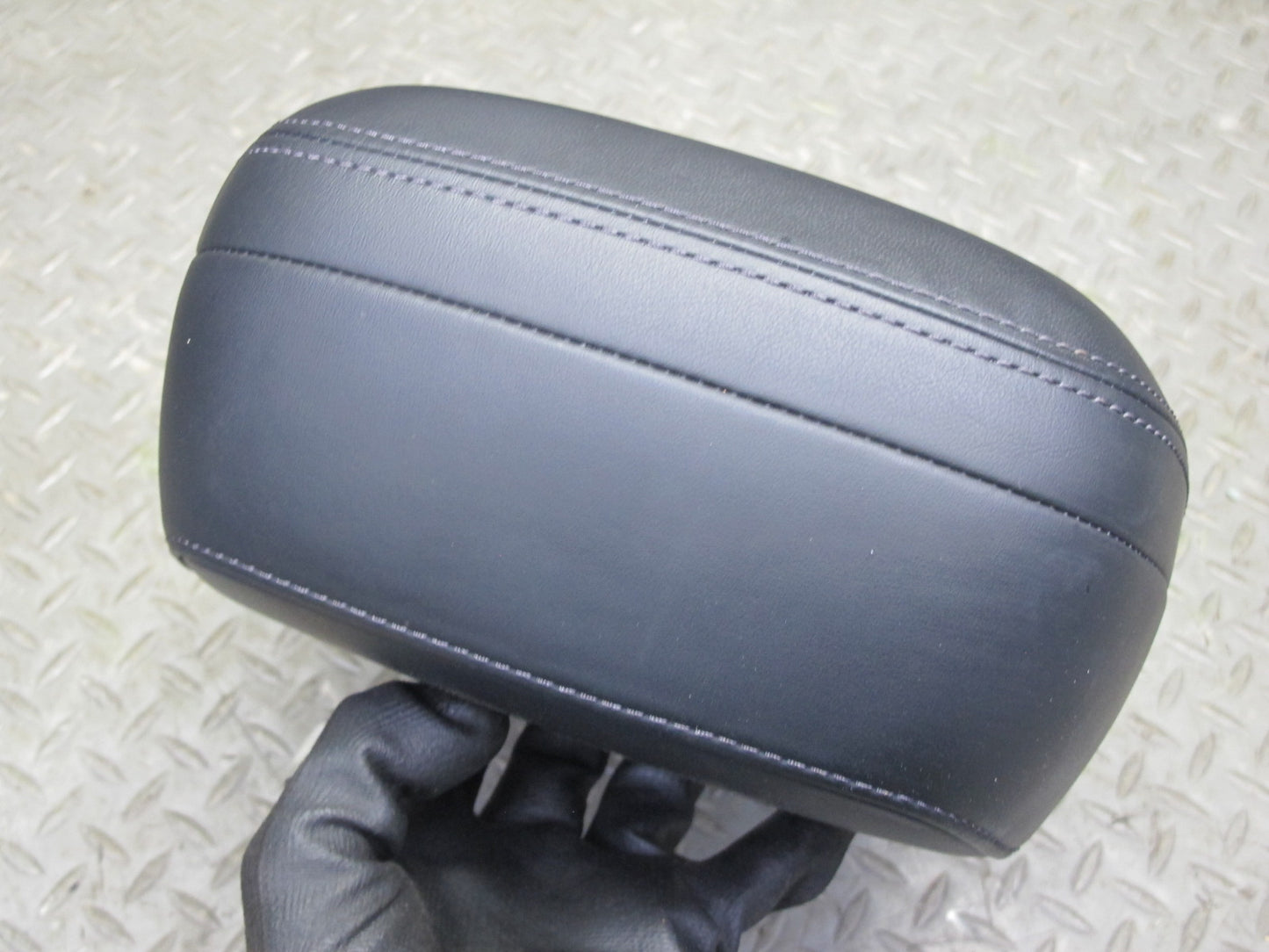 2011-2018 Porsche Cayenne 958 Rear Left Center Right Side Seat Headrest Set