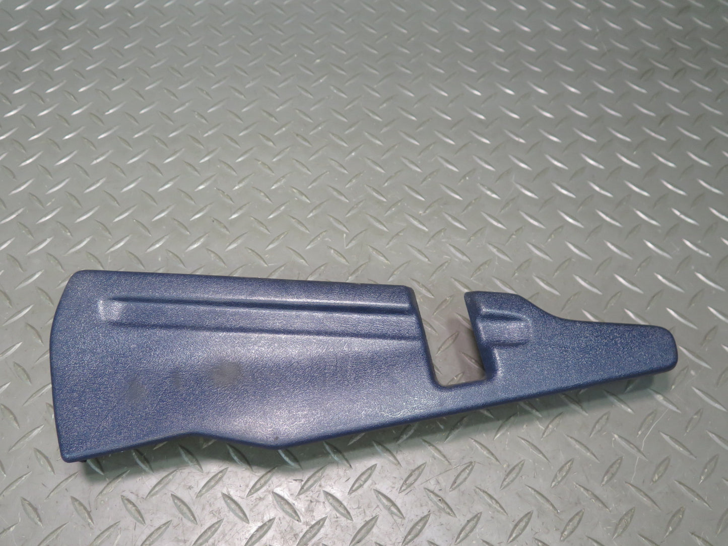 82-85 Mercedes W123 300D Front Right Seat Trim Blue w Adjustment Knob Set OEM