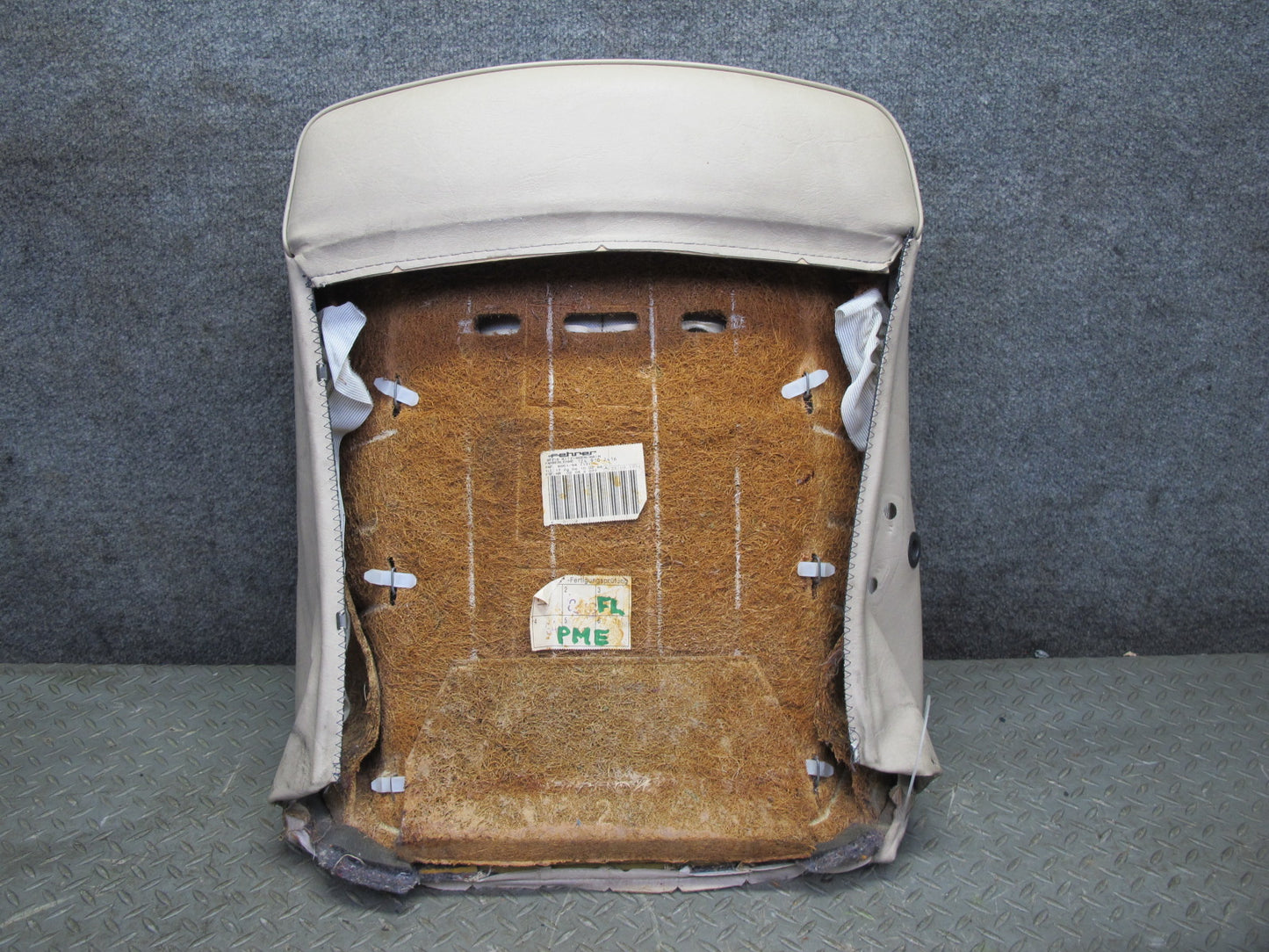 90-95 Mercedes W124 300D Front Left Seat Upper Backrest Cushion Beige OEM