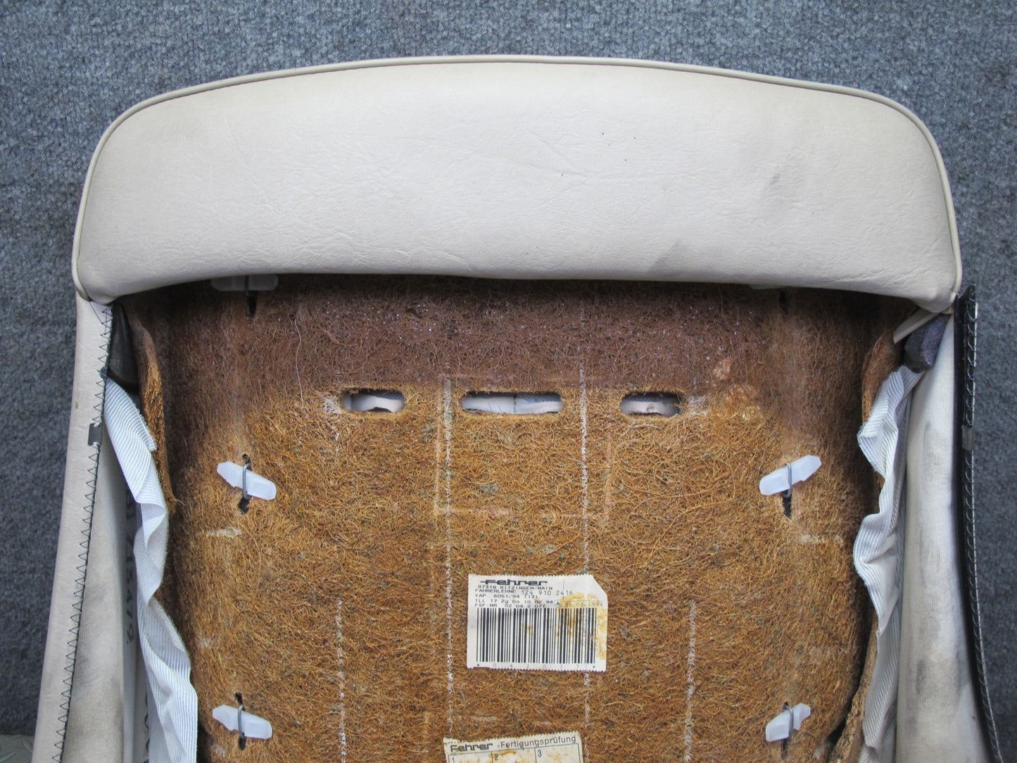 90-95 Mercedes W124 300D Front Right Seat Upper Backrest Cushion Beige OEM