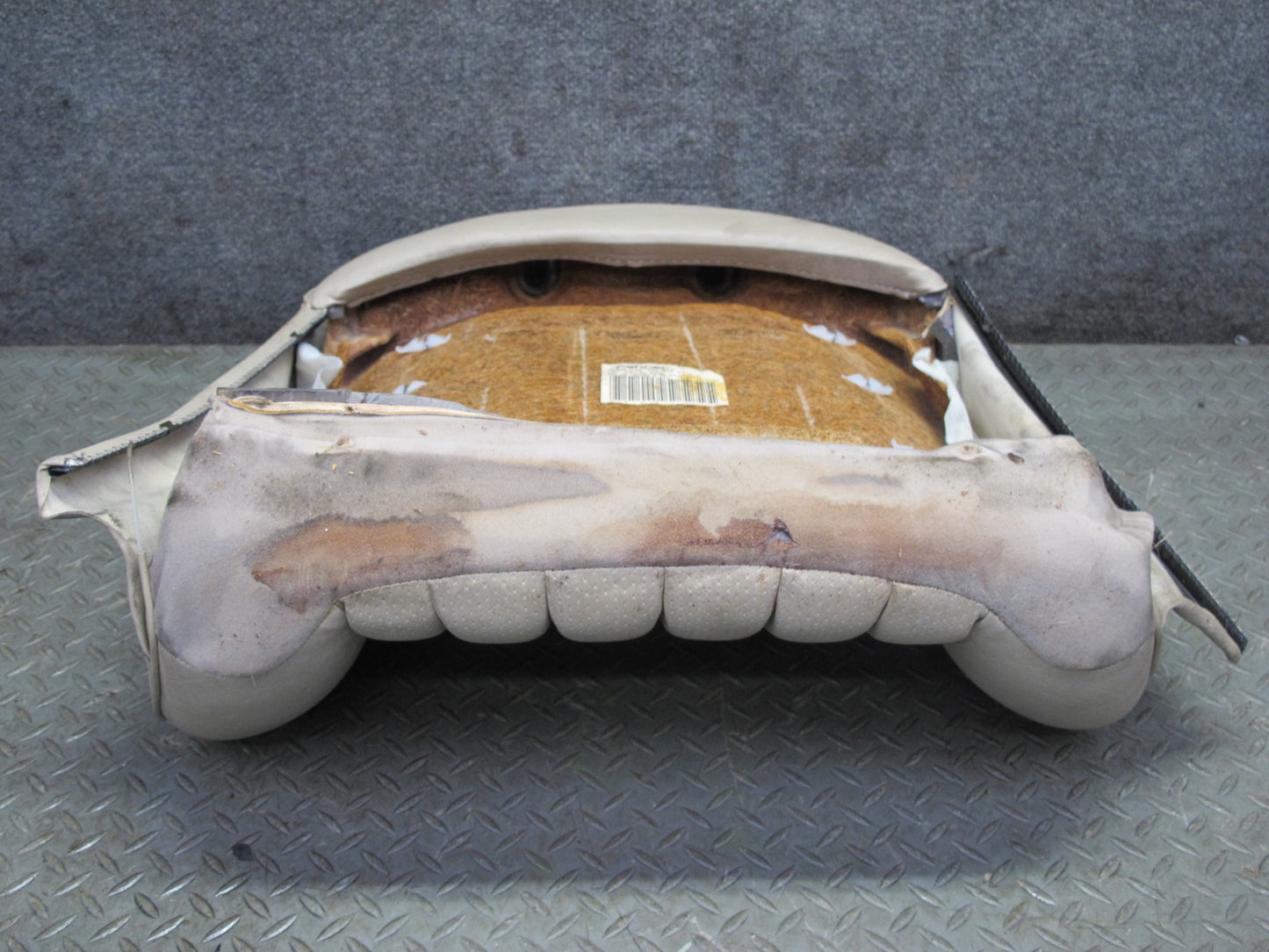 90-95 Mercedes W124 300D Front Right Seat Upper Backrest Cushion Beige OEM