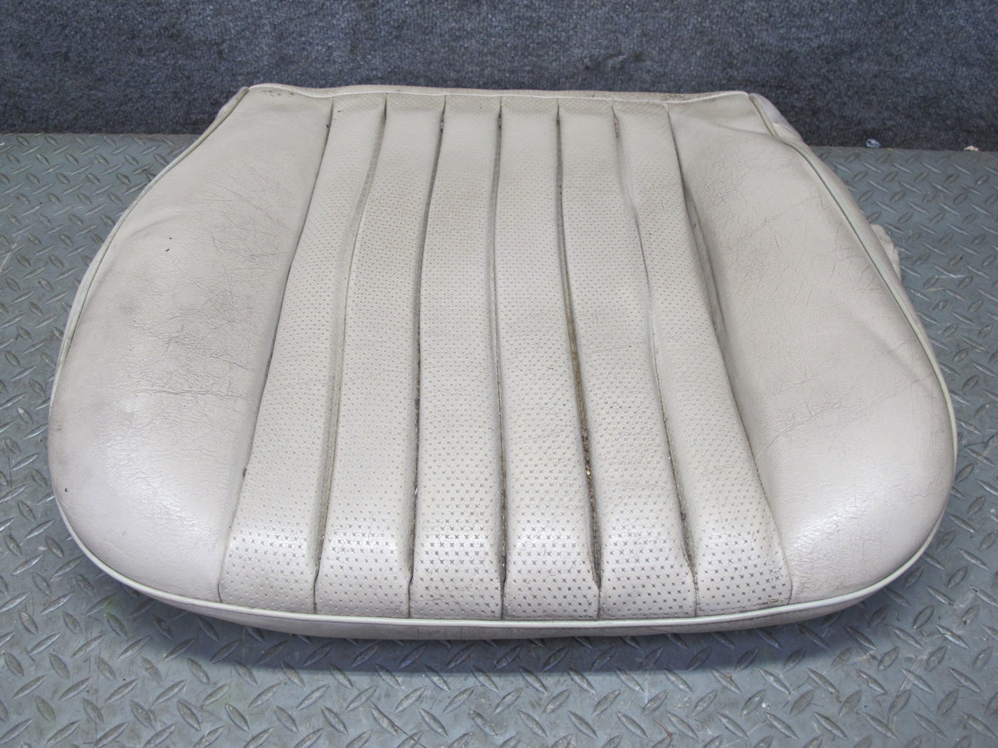 90-95 Mercedes W124 300D Front Left Seat Lower Leather Cushion Beige OEM