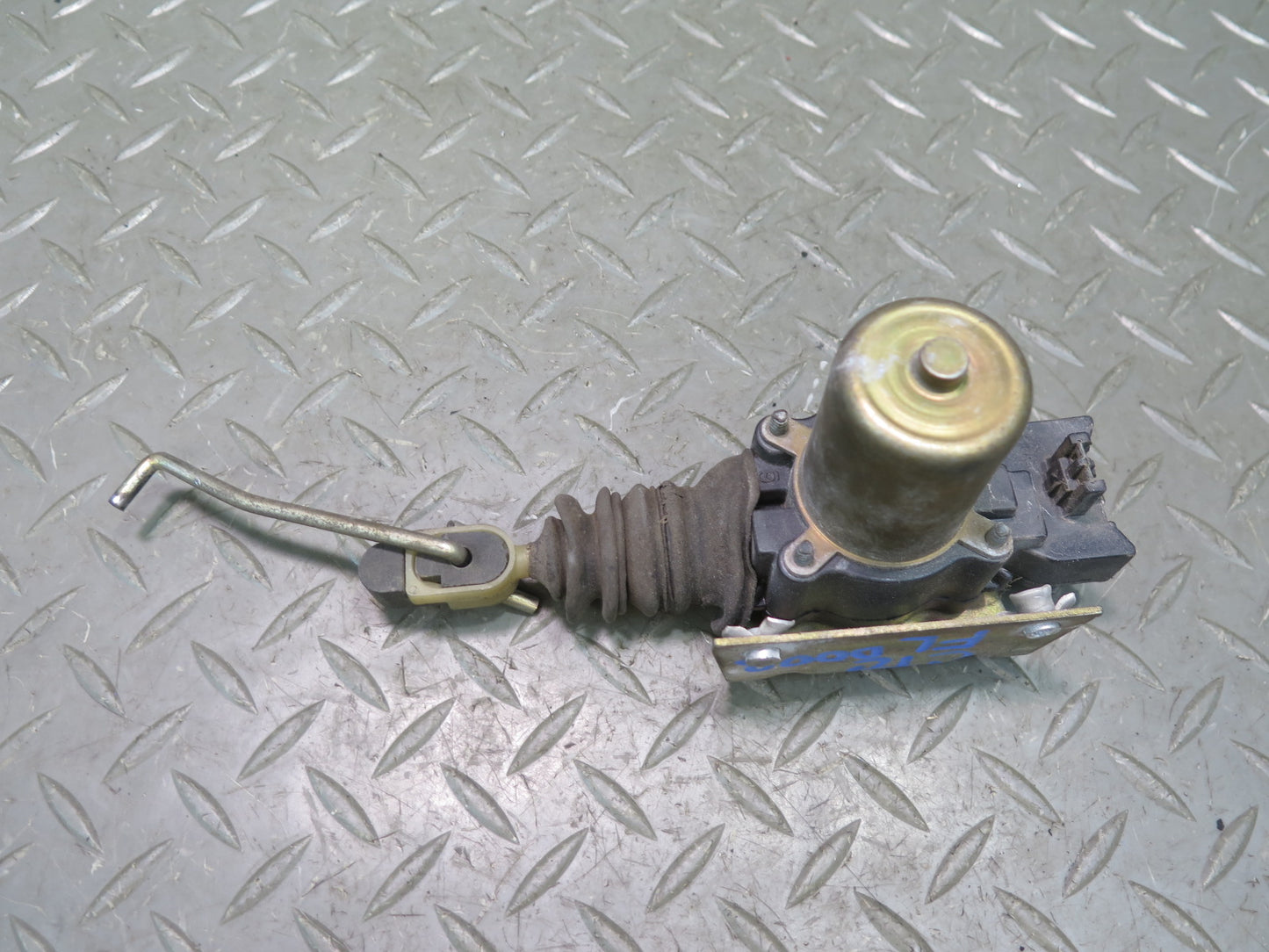 84-93 Chevrolet Corvette C4 Left Driver Door Central Lock Actuator Motor OEM