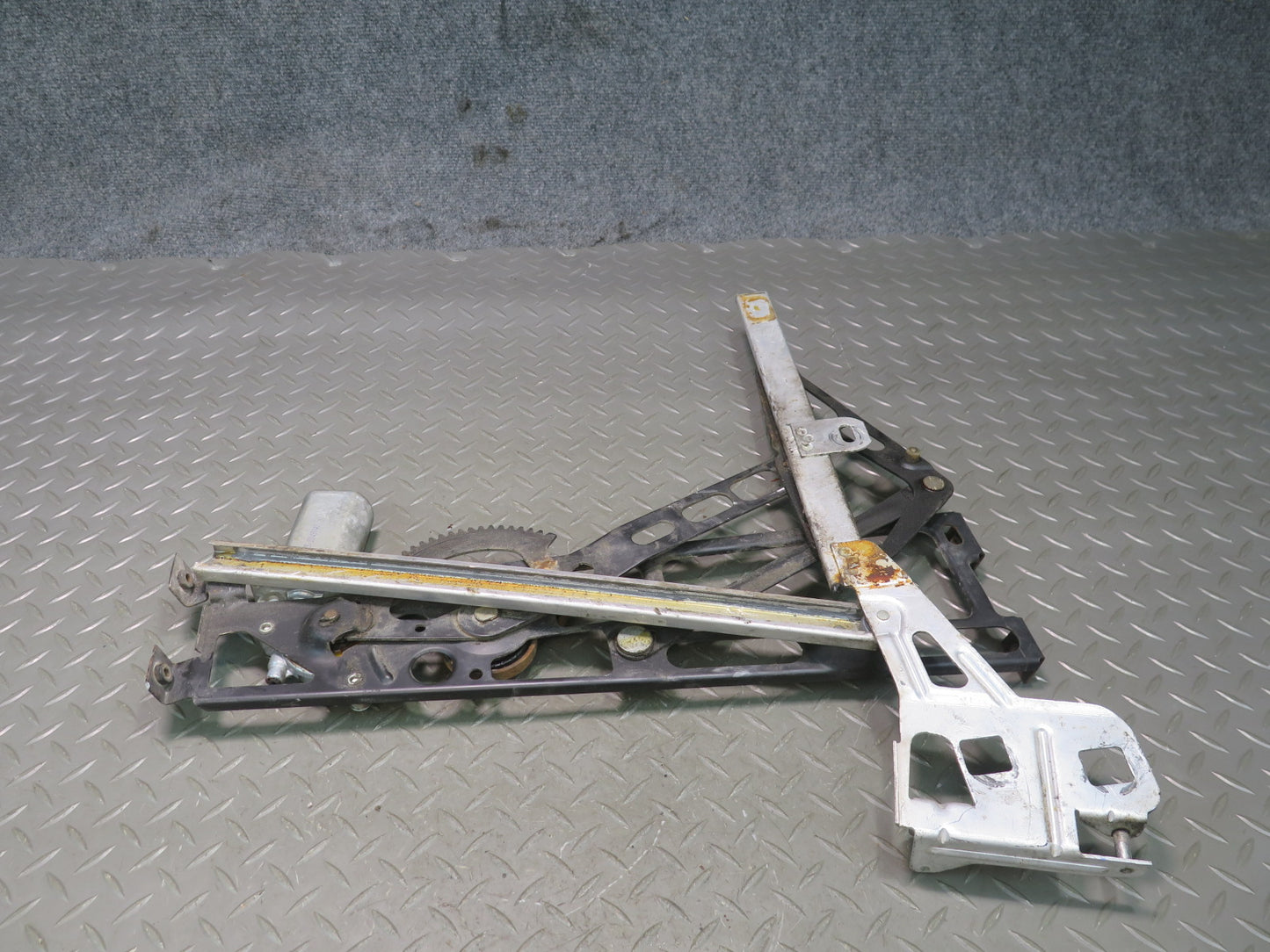 84-96 Chevrolet Corvette C4 Left Door Window Regulator w Motor OEM