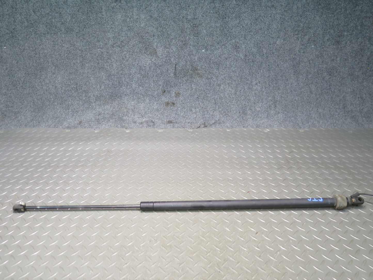 84-96 Chevrolet Corvette C4 Coupe Rear Window Lift Supports Shock Strut Set OEM