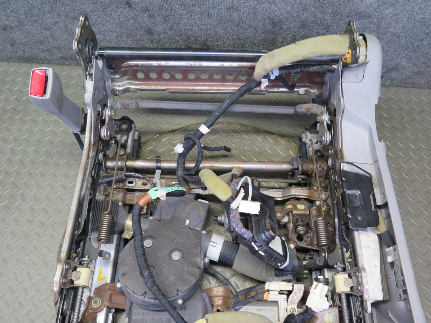 04-06 Lexus UCF30L LS430 Front Left Driver Seat Track Rail Frame w Trim OEM