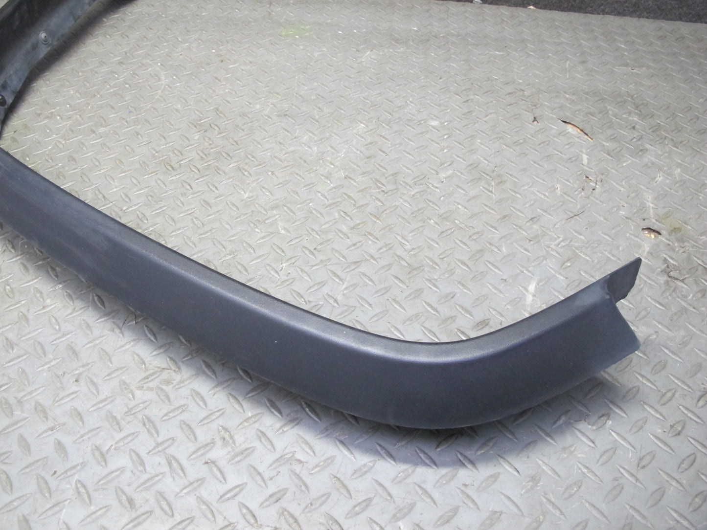 2003-2009 Hummer H2 Rear Left & Right Fender Flare Wheel Arch Molding Set of 2