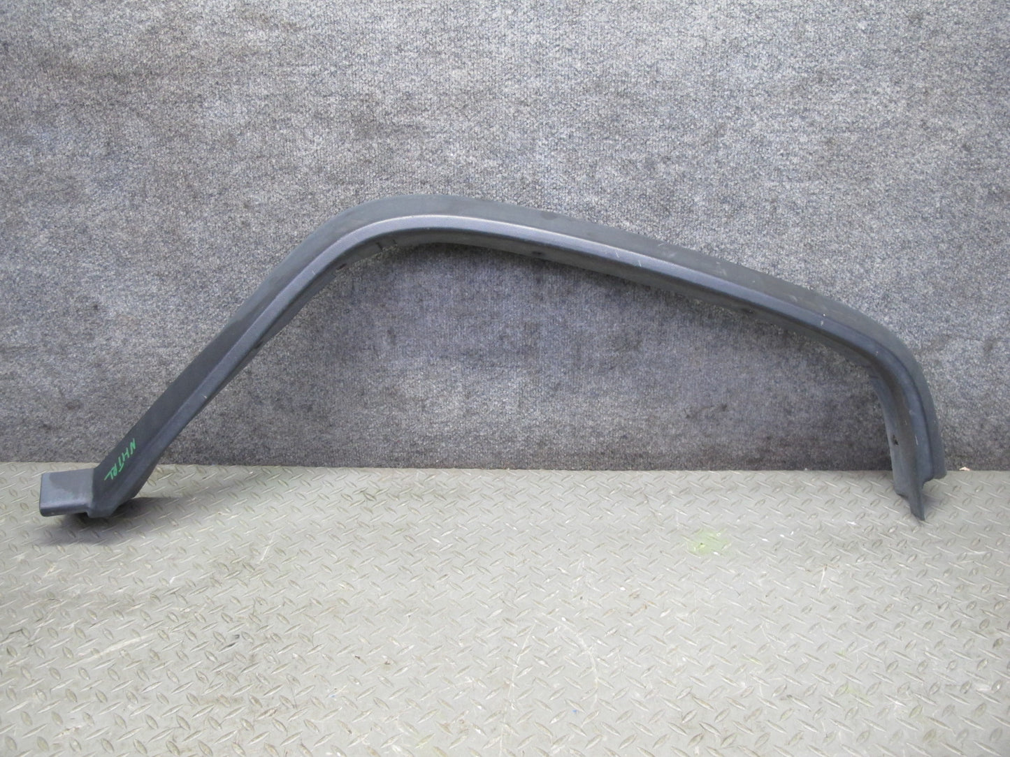 2003-2009 Hummer H2 Rear Left & Right Fender Flare Wheel Arch Molding Set of 2