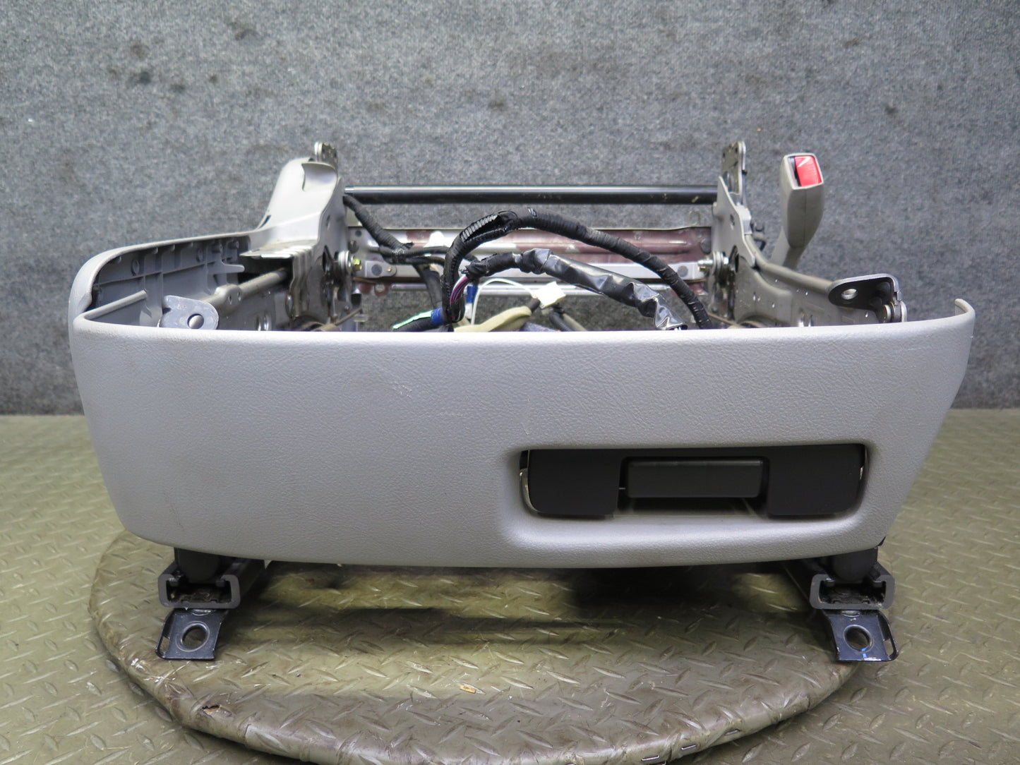 04-06 Lexus UCF30L LS430 Front Right Seat Track Rail Frame w Trim Gray OEM