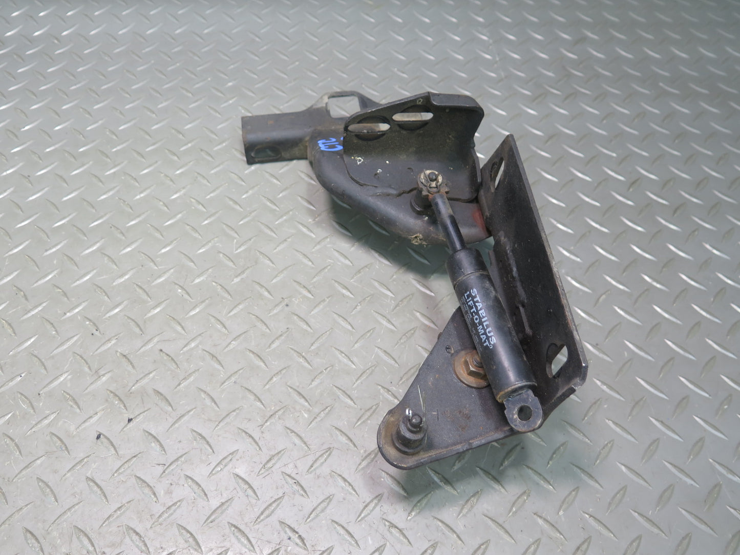 1984 Chevrolet Corvette C4 Left Right Hood Hinge w Shims AND Bolts Set OEM