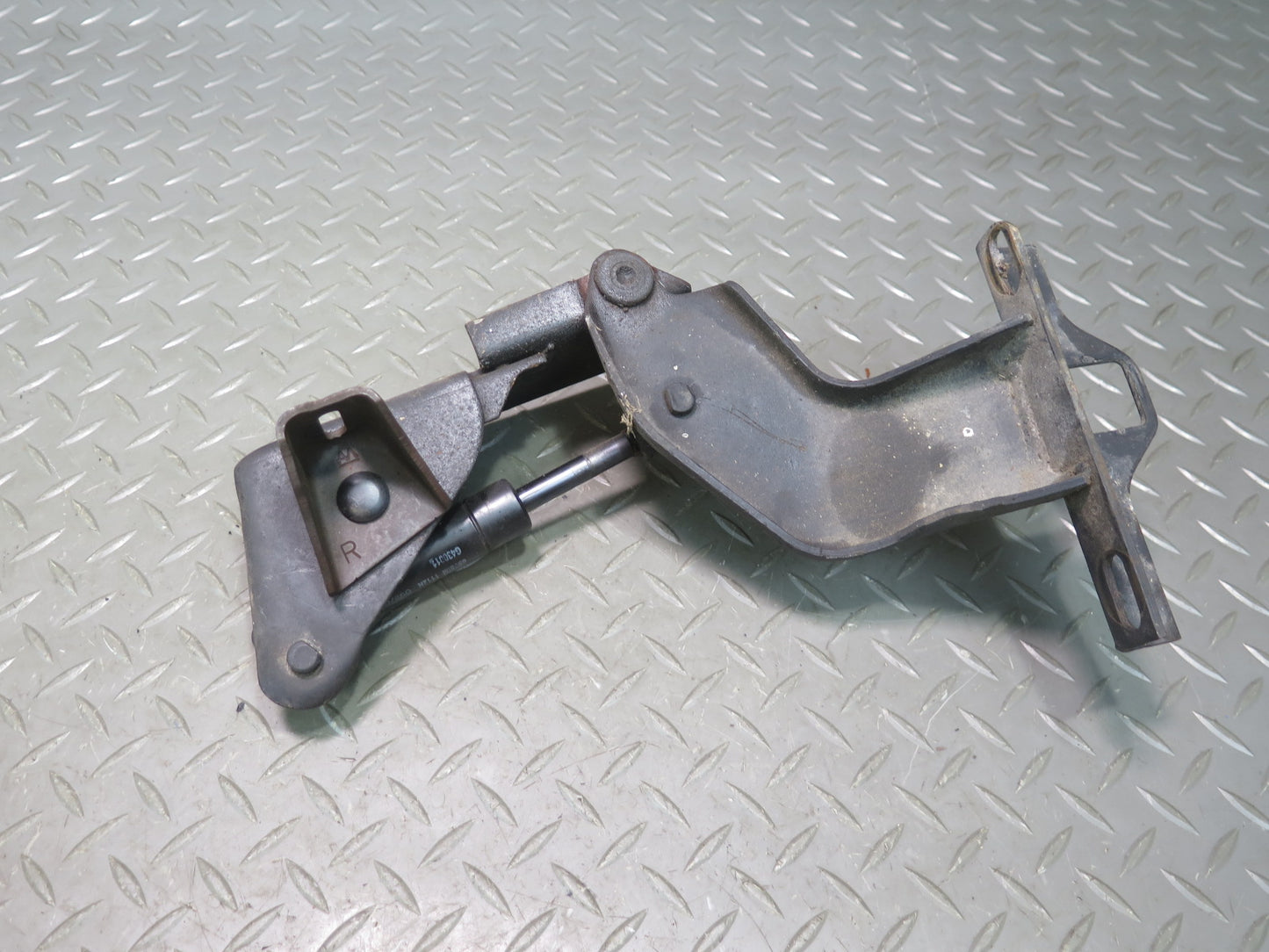 1984 Chevrolet Corvette C4 Left Right Hood Hinge w Shims AND Bolts Set OEM