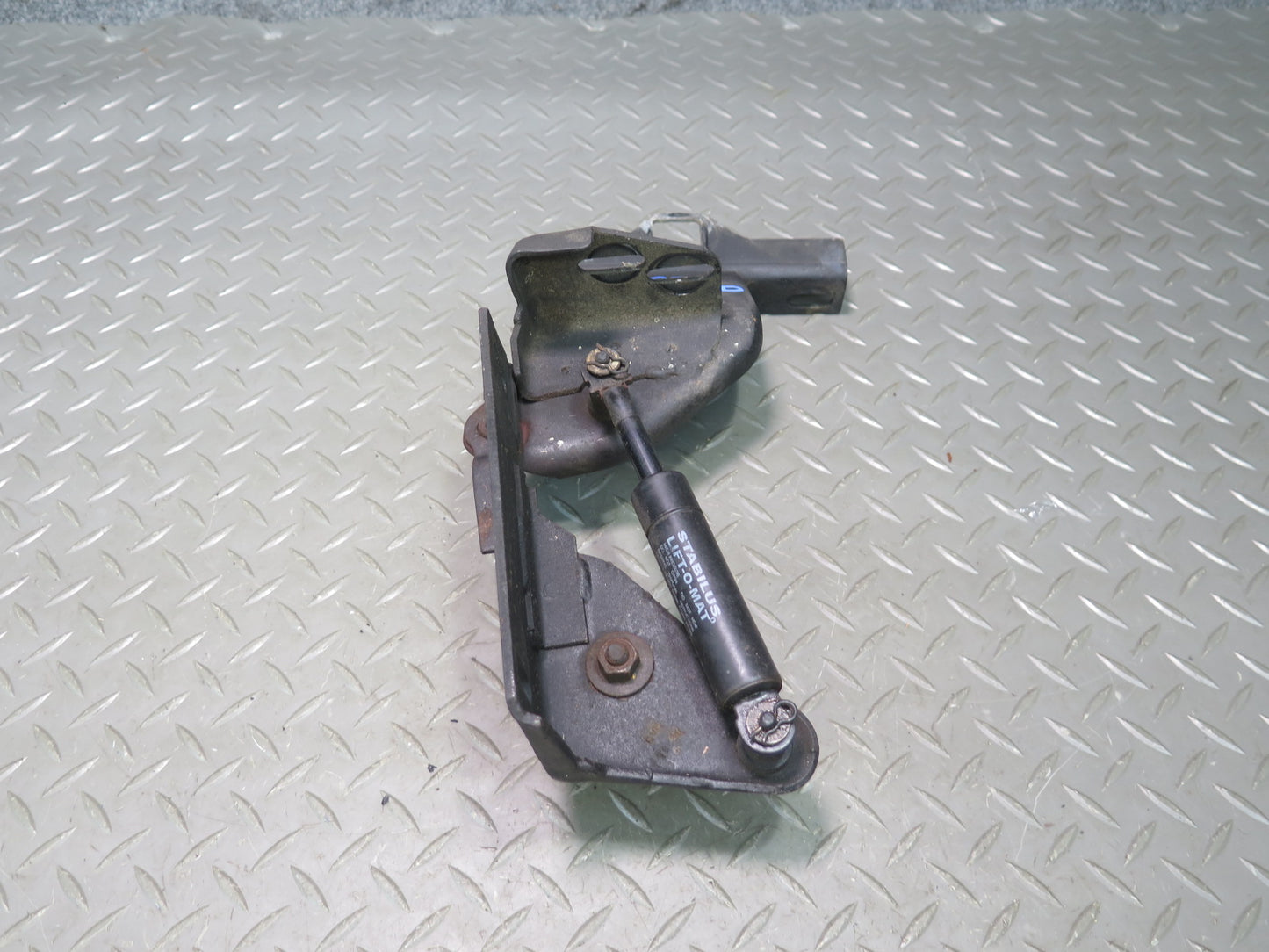 1984 Chevrolet Corvette C4 Left Right Hood Hinge w Shims AND Bolts Set OEM