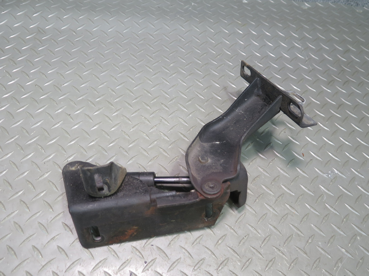 1984 Chevrolet Corvette C4 Left Right Hood Hinge w Shims AND Bolts Set OEM