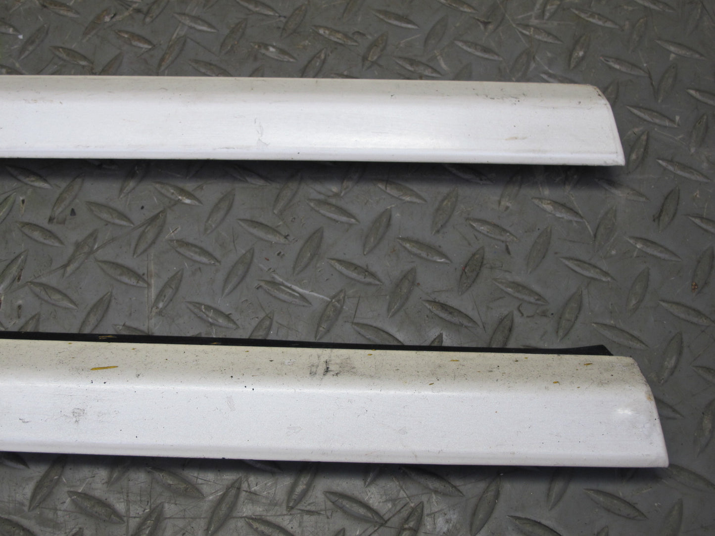 92-96 Lexus SC300 SC400 Set of 2 Left Right Door Exterior Lower Trim Molding OEM