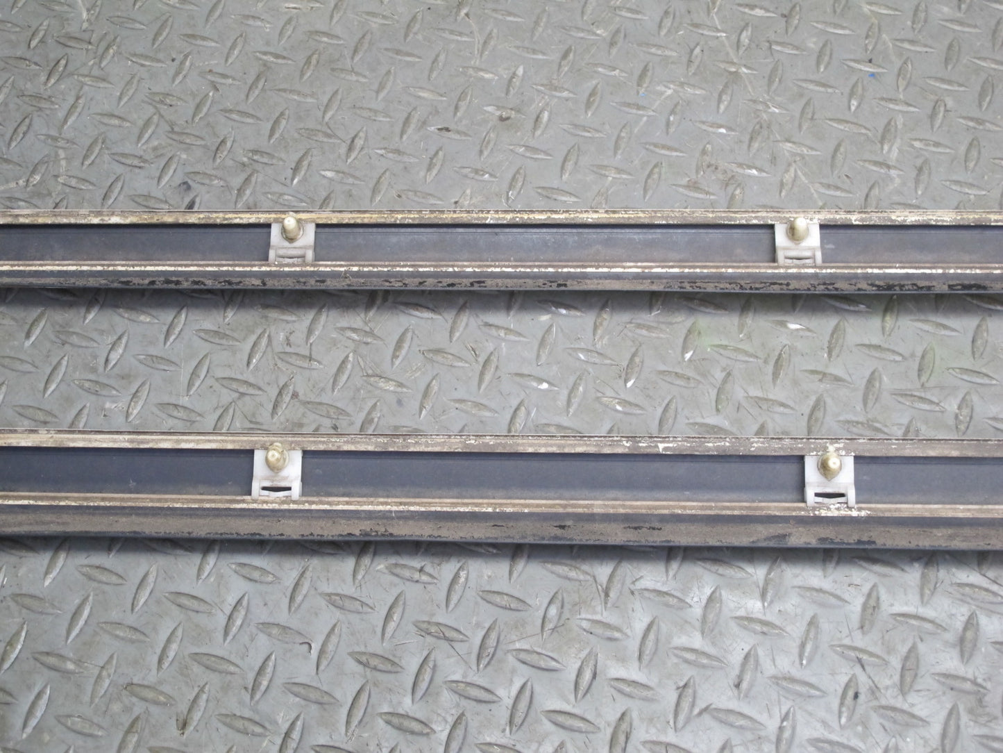 92-96 Lexus SC300 SC400 Set of 2 Left Right Door Exterior Lower Trim Molding OEM