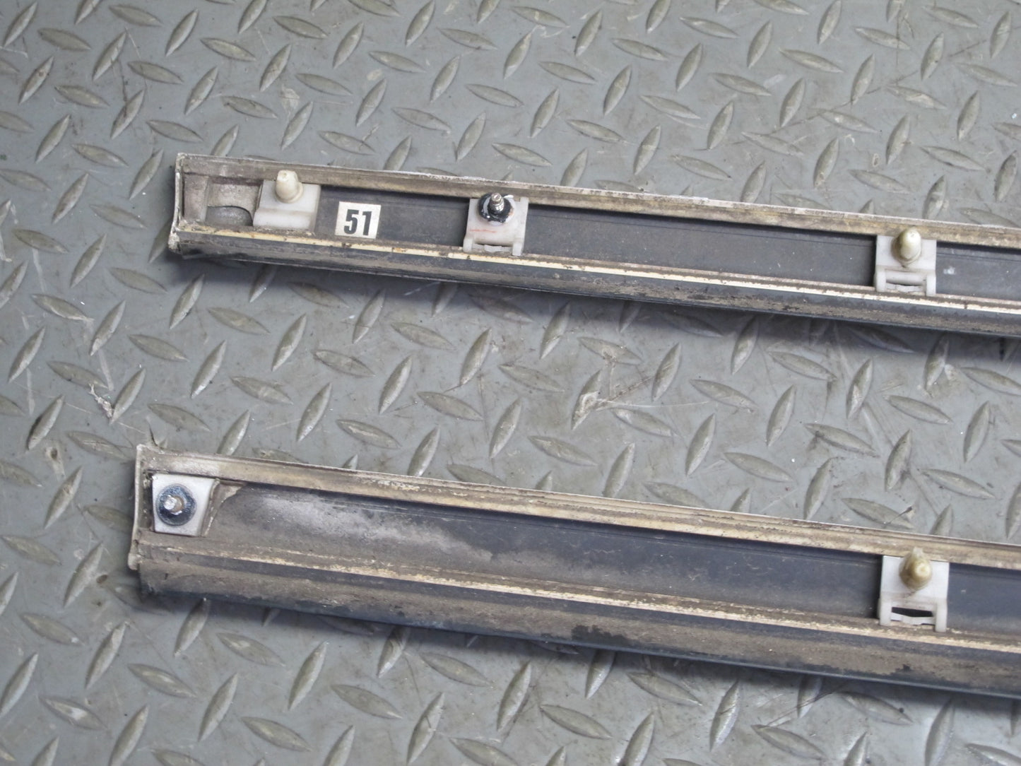 92-96 Lexus SC300 SC400 Set of 2 Left Right Door Exterior Lower Trim Molding OEM